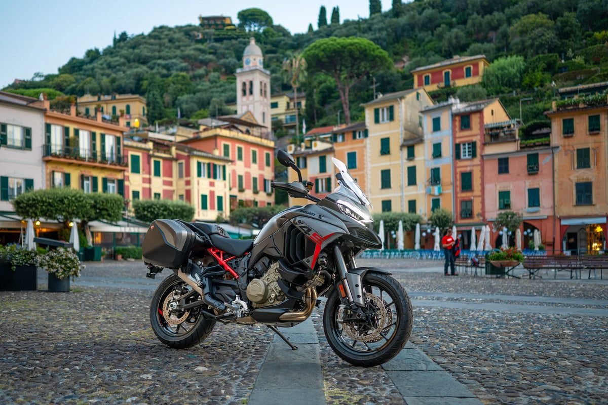 Den nye Multistrada V4 Grand Tour præsenteret