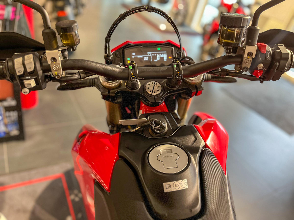 Ducati Hypermotard 698 Mono