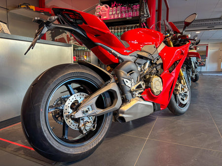 Ducati Panigale V4 S