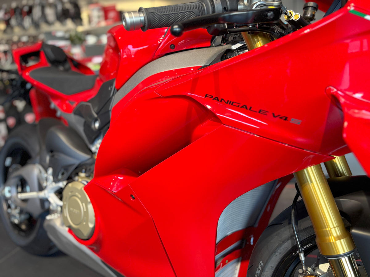 Ducati Panigale V4 S
