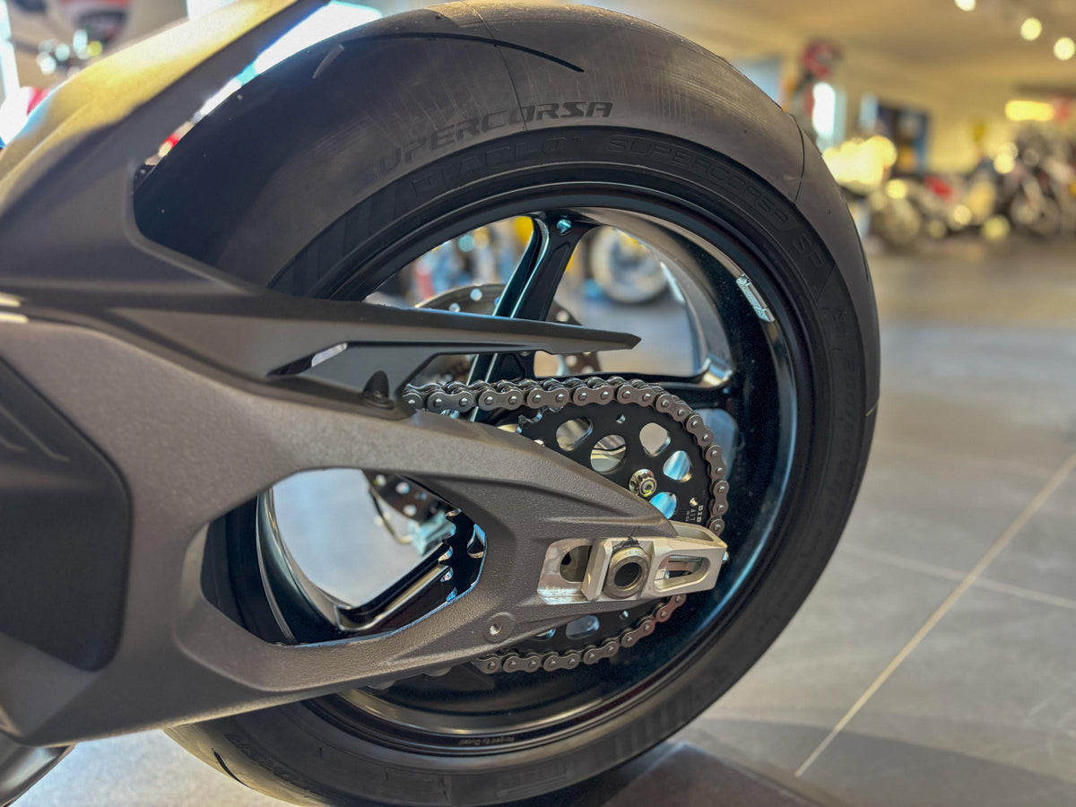 Ducati Panigale V4 S