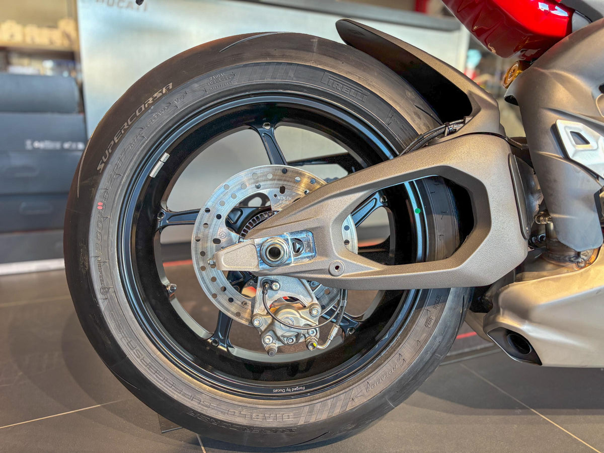 Ducati Panigale V4 S