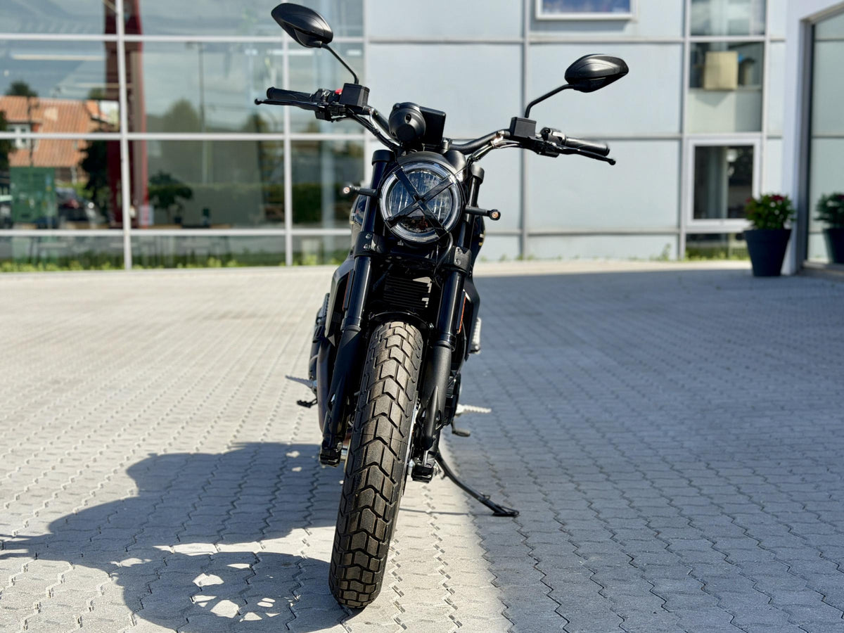 Ducati Scrambler Full Throttle