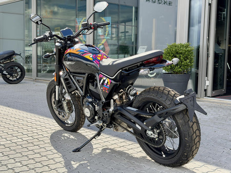 Ducati Scrambler Icon Van Orton 1/50
