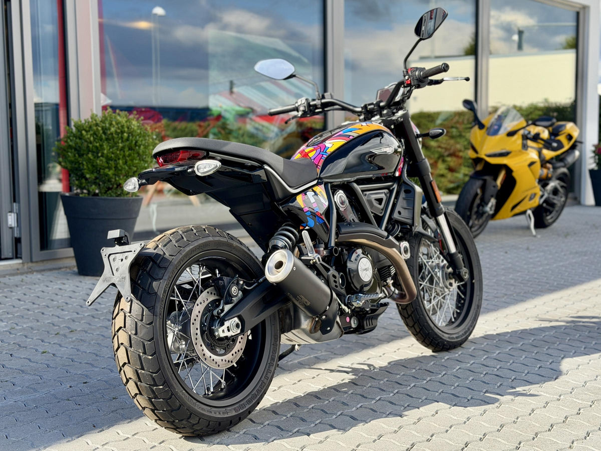 Ducati Scrambler Icon Van Orton 1/50