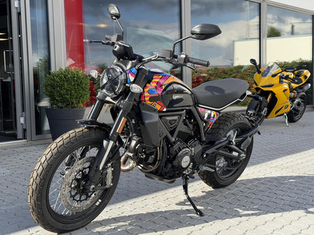 Ducati Scrambler Icon Van Orton 1/50