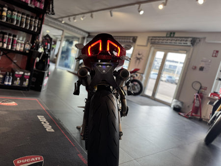 Ducati Panigale V2