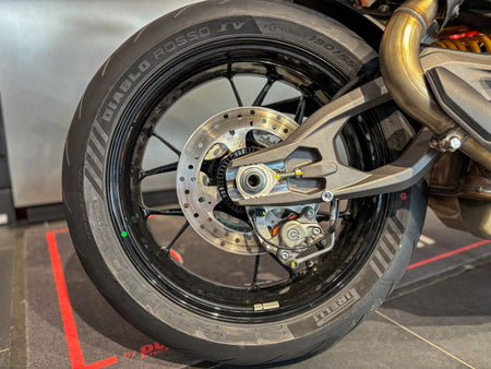 Ducati Panigale V2 S