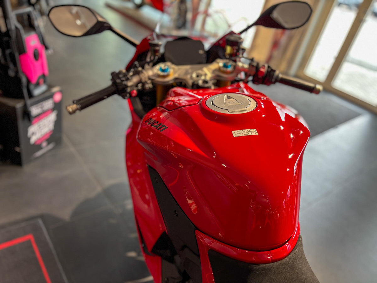 Ducati Panigale V2 S