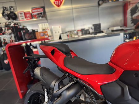 Ducati Streetfighter V2