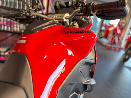 Ducati Multistrada V2 S