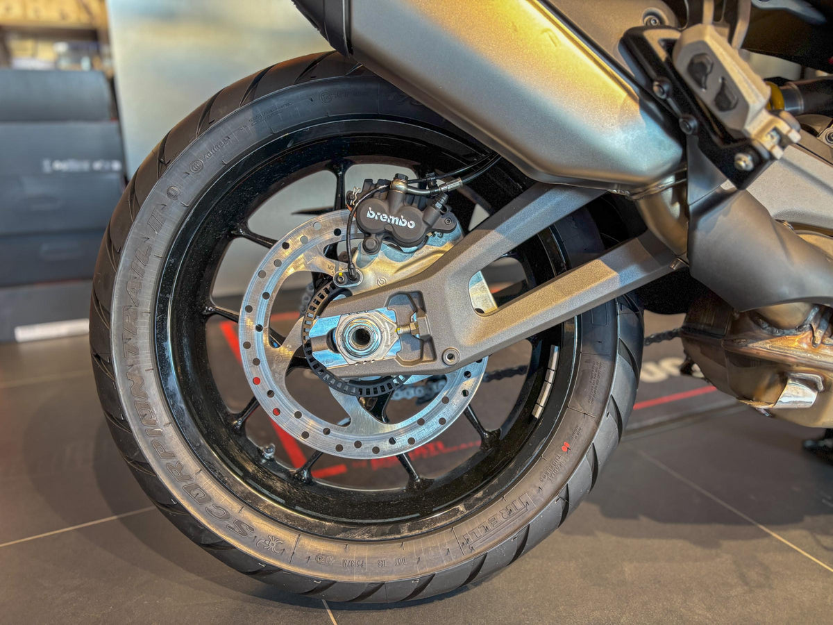 Ducati Multistrada V2 S