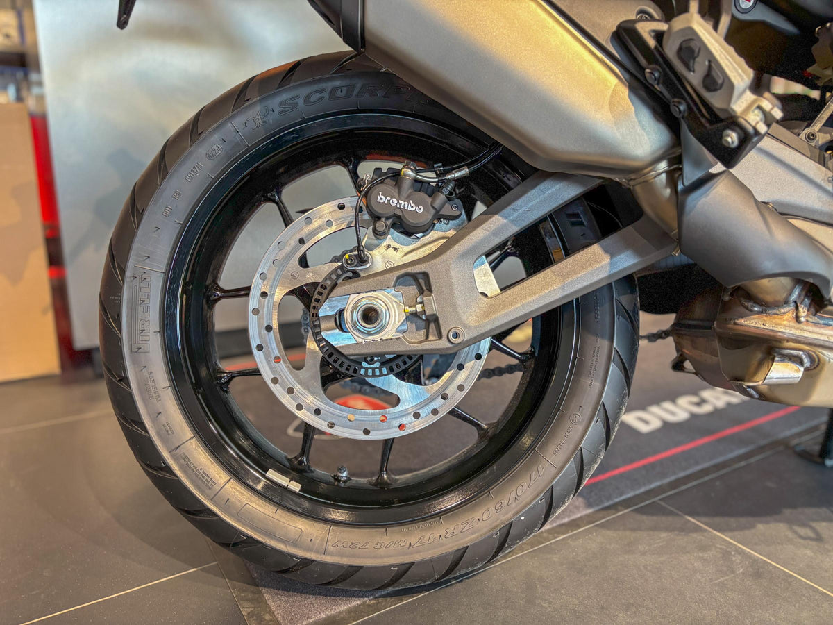 Ducati Multistrada V2 S
