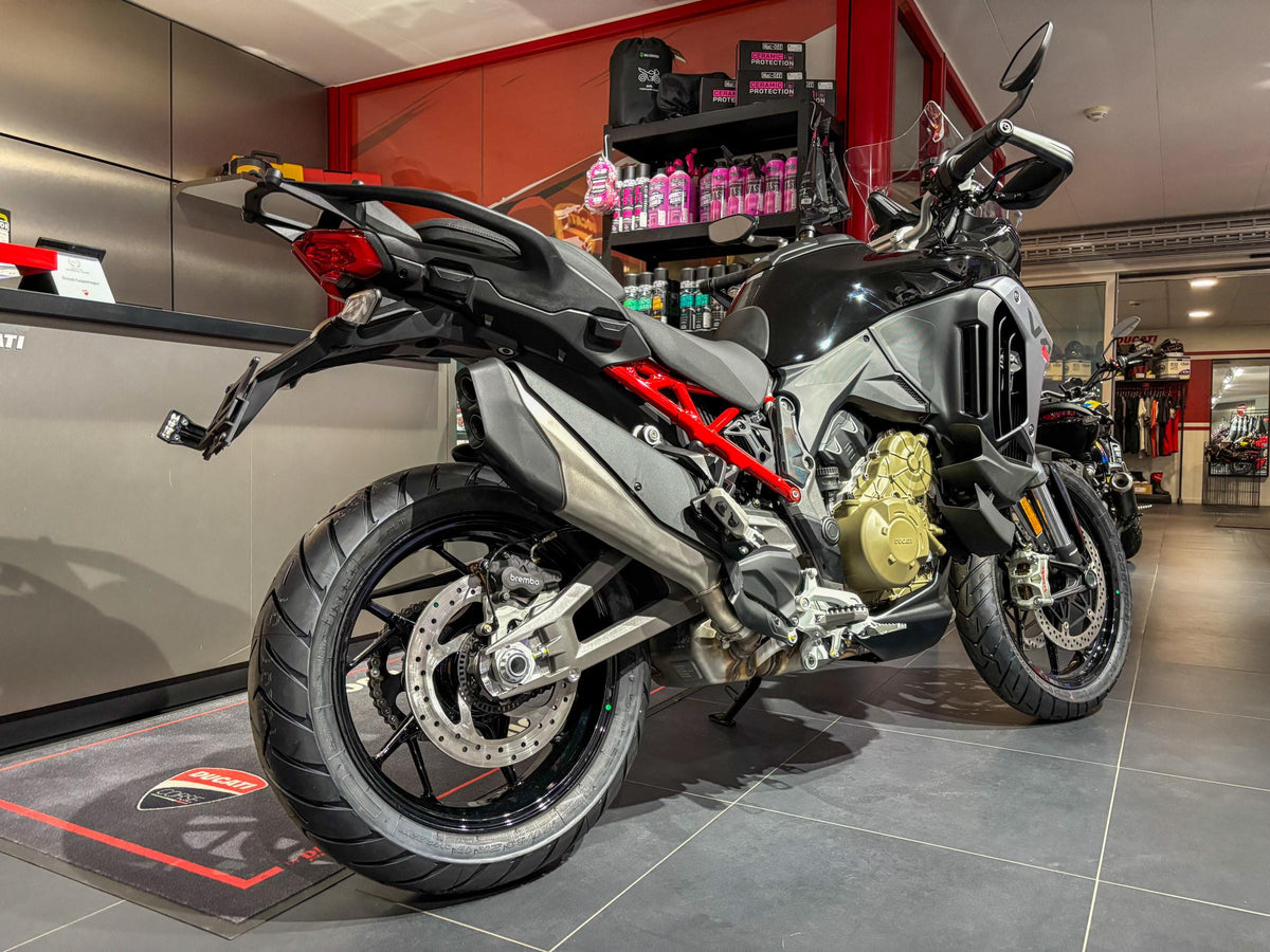 Ducati Multistrada V4 S Radar