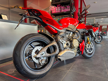 Ducati Streetfighter V4 S