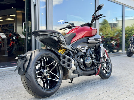 Ducati xDiavel V4