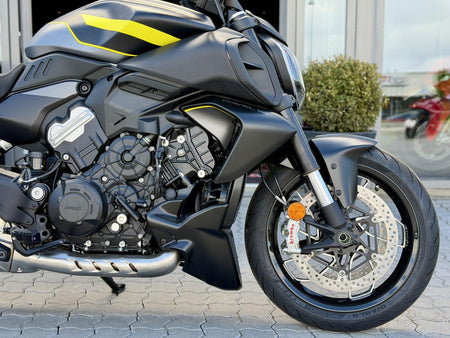 Ducati Diavel V4