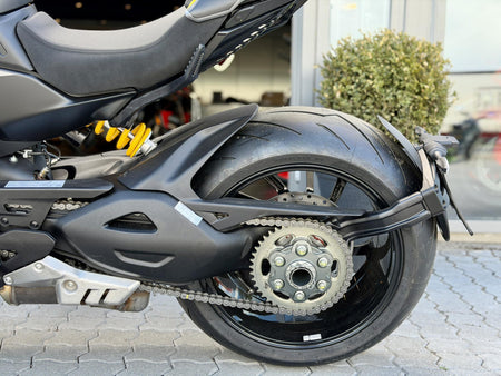 Ducati Diavel V4