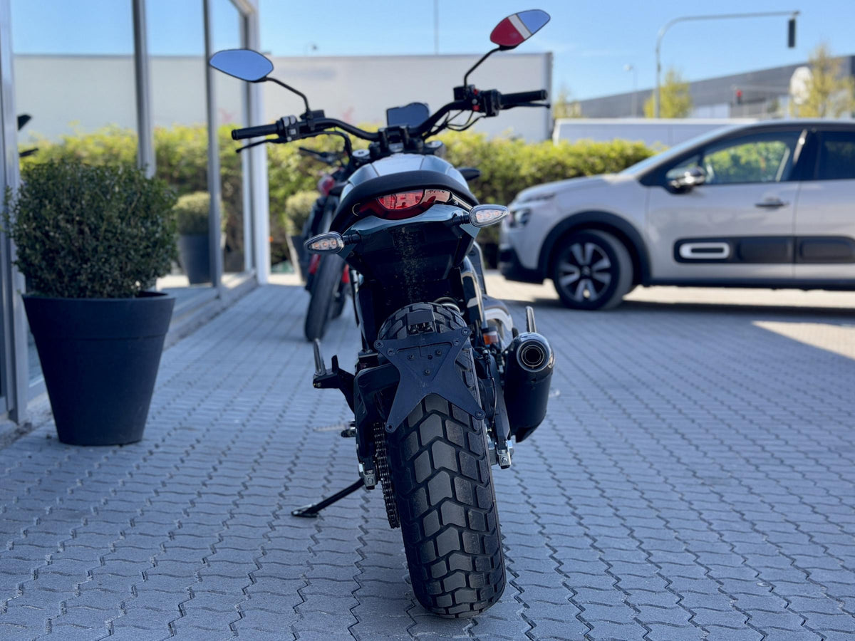 Ducati Scrambler Icon Jada Green