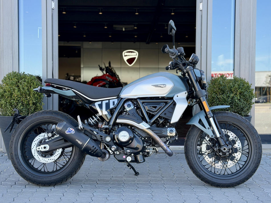 Ducati Scrambler Icon Jada Green