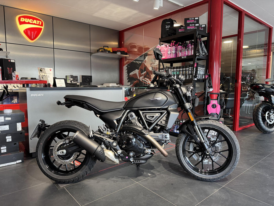 Ducati Scrambler Icon Dark Black Edition