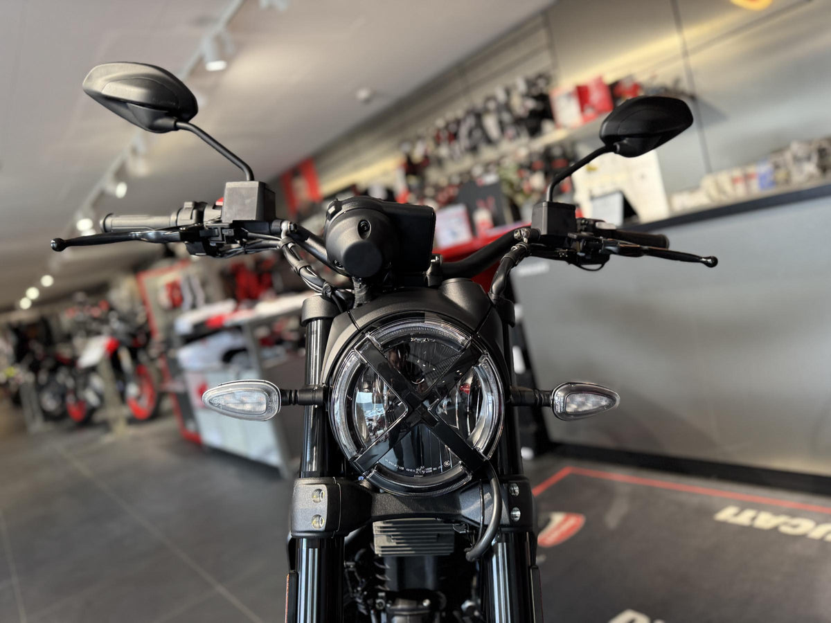 Ducati Scrambler Icon Dark Black Edition