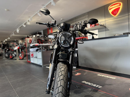 Ducati Scrambler Icon Dark Black Edition