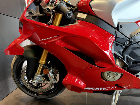 Ducati Panigale V4 R