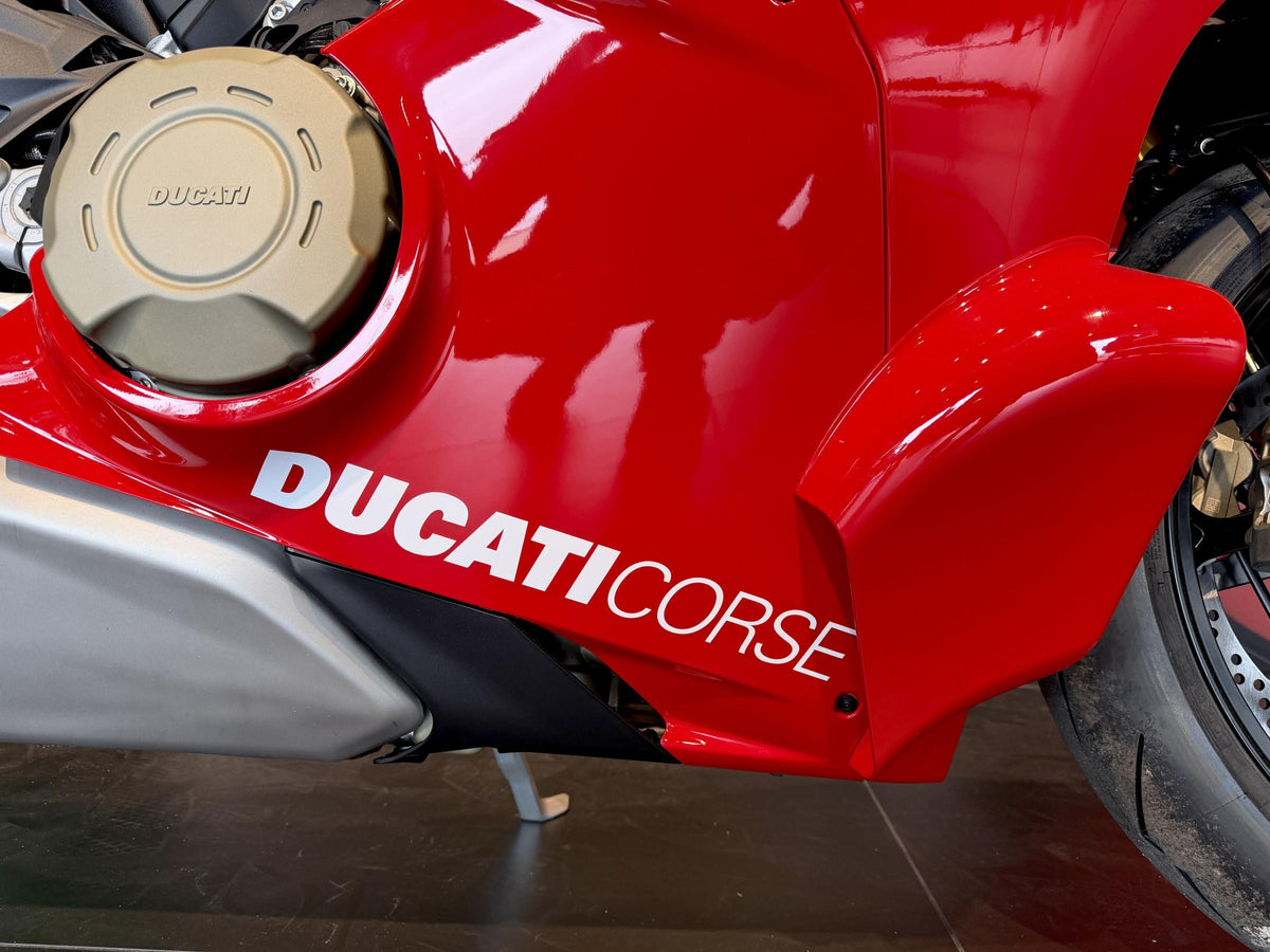 Ducati Panigale V4 R