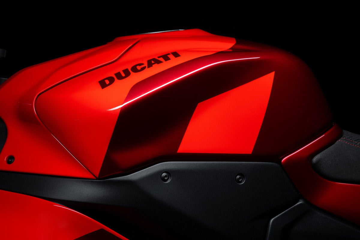 Ducati Panigale V2 MM93