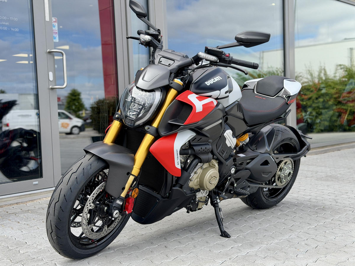Ducati Diavel V4 RS