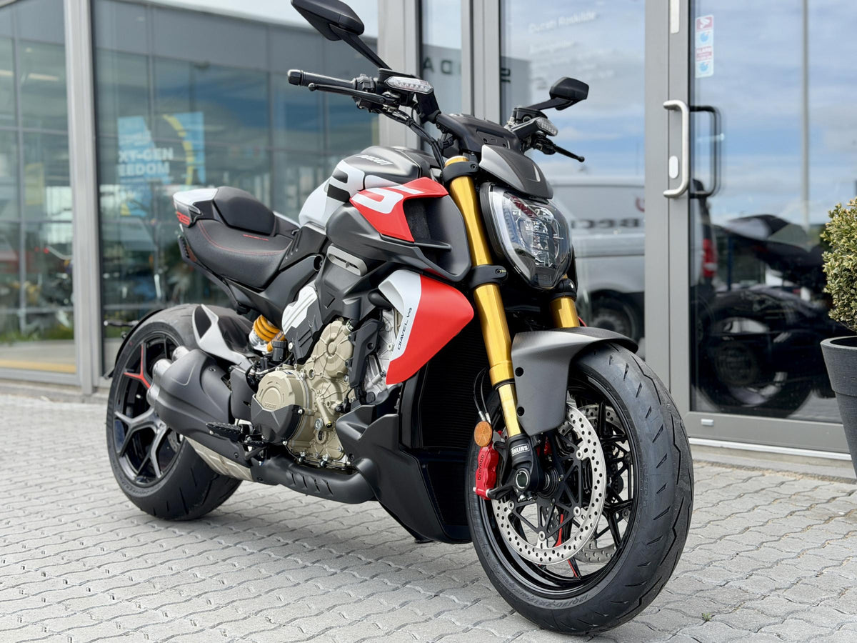 Ducati Diavel V4 RS