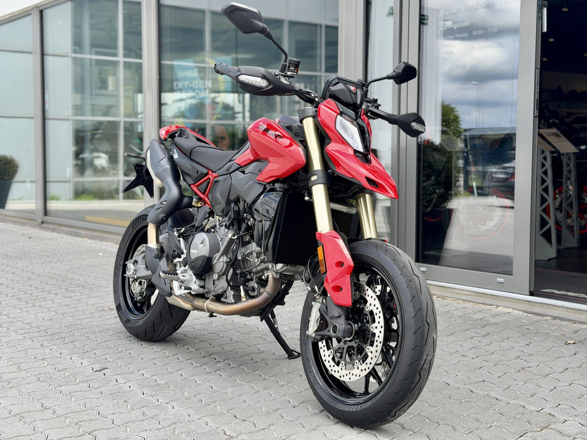 Ducati Hypermotard V2