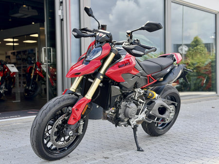 Ducati Hypermotard V2