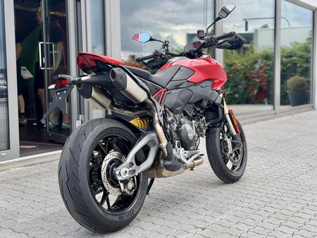 Ducati Hypermotard V2
