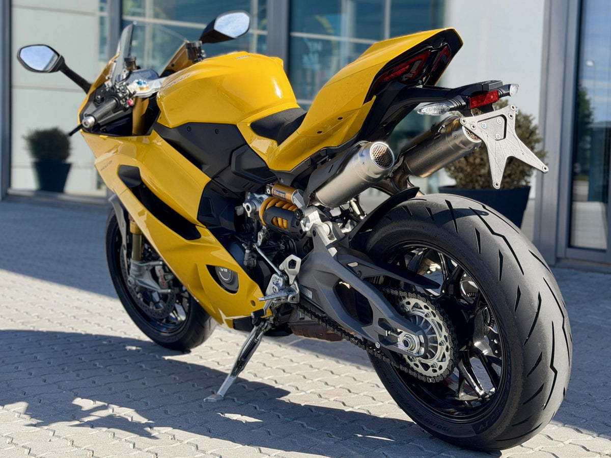 Ducati Panigale V2 S