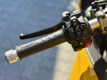 Ducati Panigale V2 S