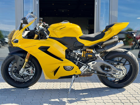 Ducati Panigale V2 S