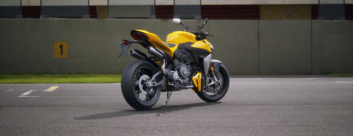 Ducati Streetfighter V2 S