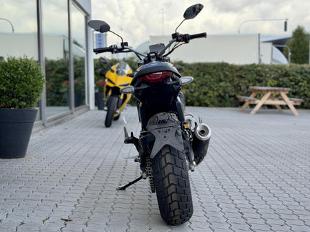 Ducati Scrambler Icon Dark
