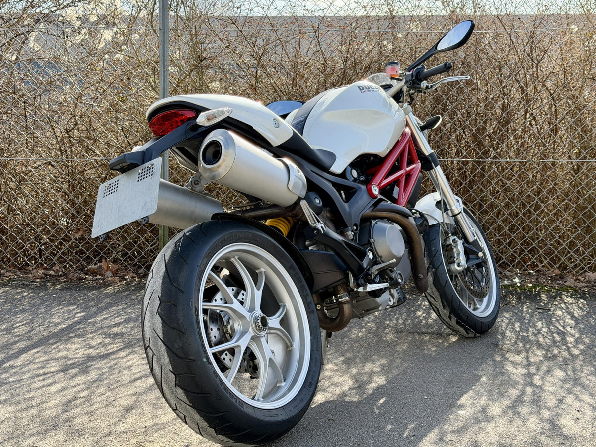Ducati Monster 1100
