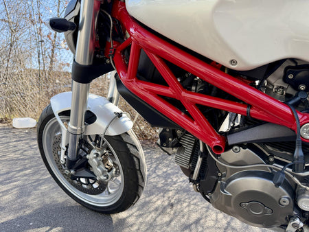Ducati Monster 1100