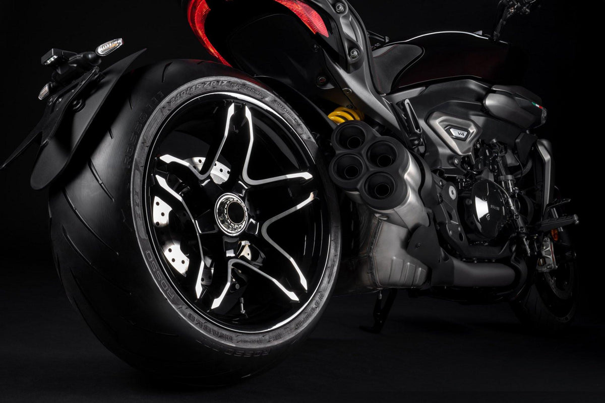 Ducati xDiavel V4