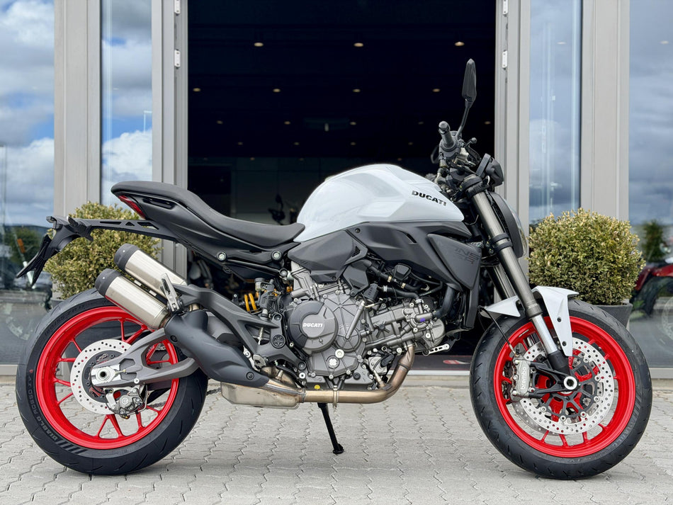 Ducati Monster