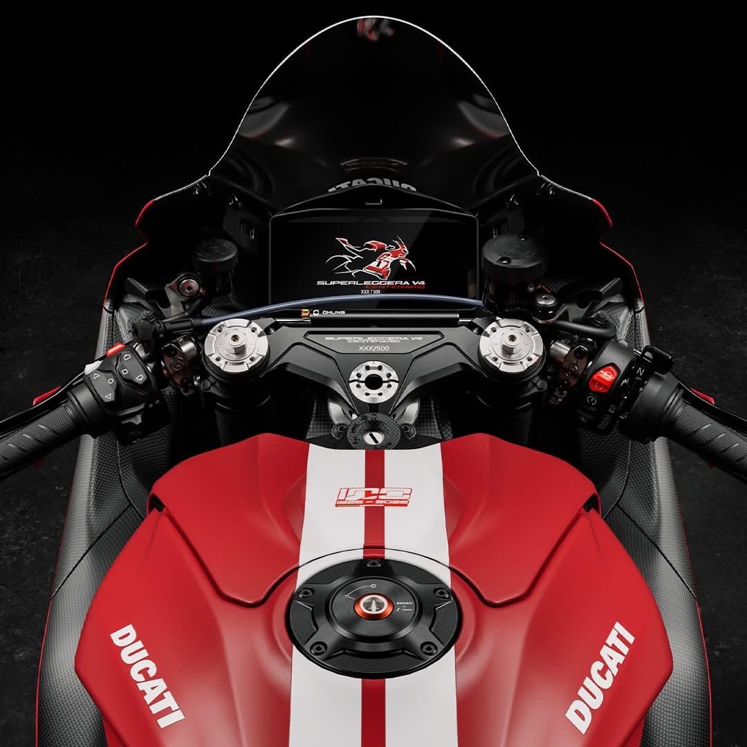 Ducati Superleggera V4 Centenario