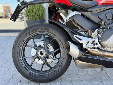Ducati Streetfighter V2