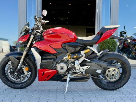 Ducati Streetfighter V2