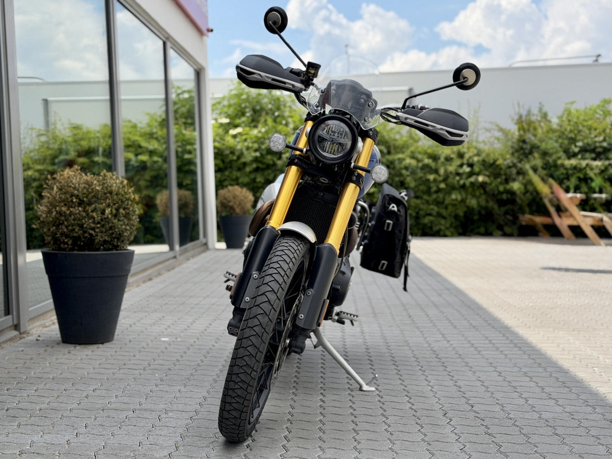 Triumph Scrambler 1200 XE