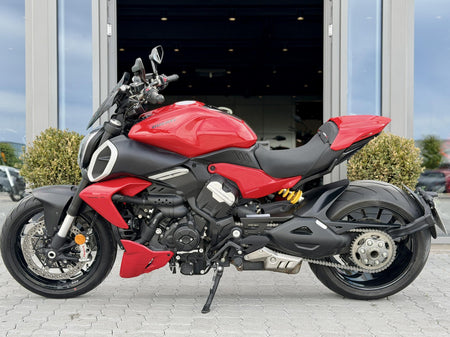 Ducati Diavel V4