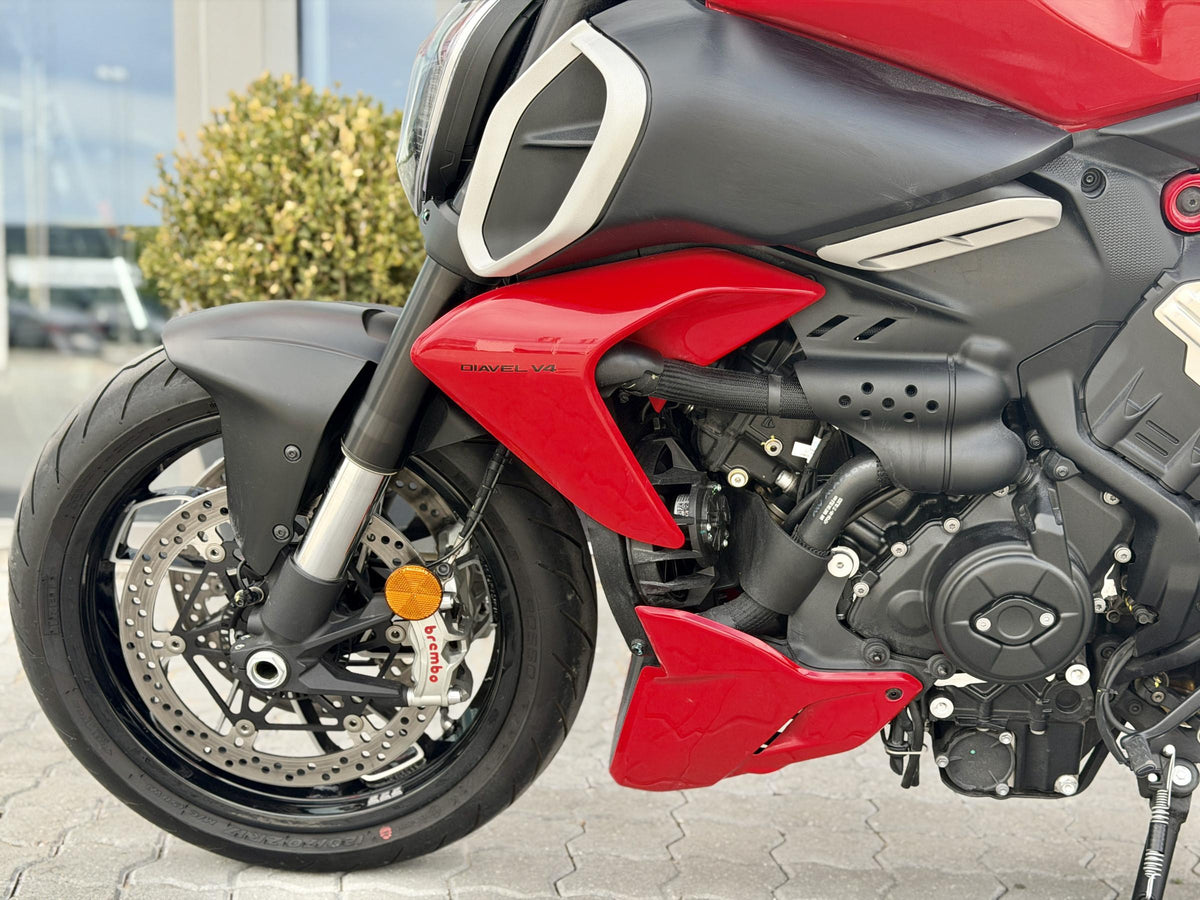 Ducati Diavel V4